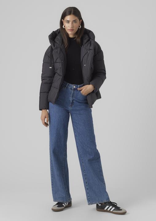 Actual product image Vero Moda VMGEMMAHOLLY AW23 SHORT JACKET BOOS Jacket (XXL)