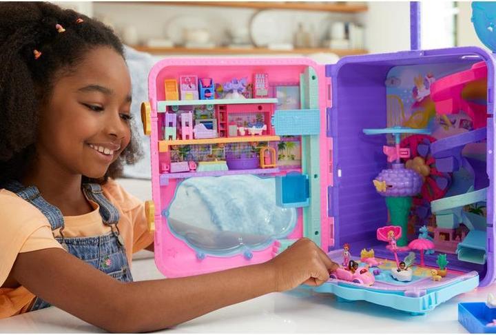 Actual product image Polly Pocket Holiday in a rolling suitcase