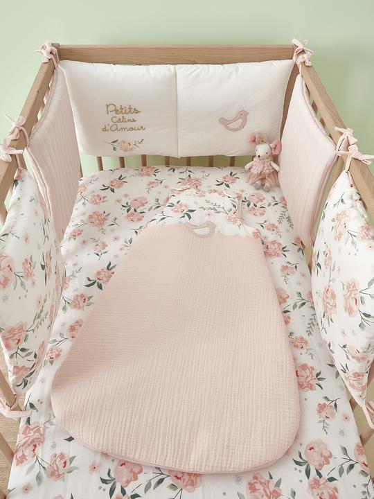 Rose pâle, blanc laineux à fleurs
