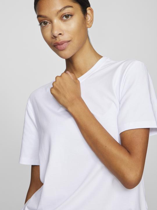 Actual product image Vila Round neck T-shirt (L)