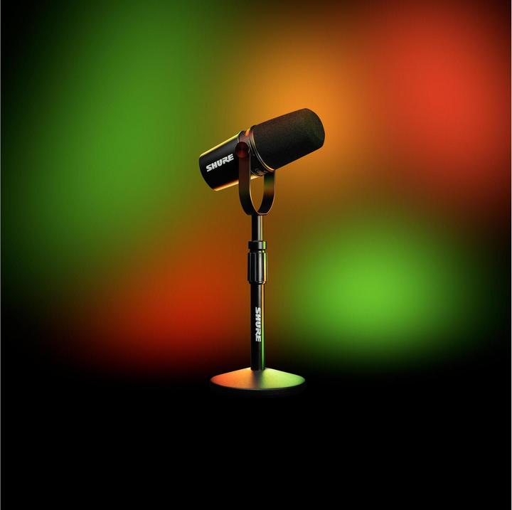 Actual product image Shure MV7+ Podcast Kit