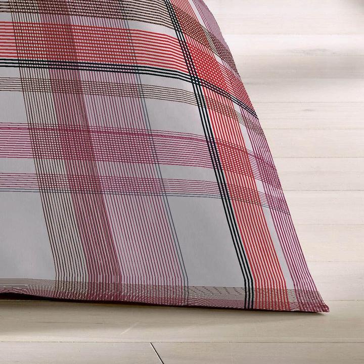 Produktbild Fleuresse Mako-Satin Bettwäsche Milano 114323 rot (Bettwäsche Set, 155x220 cm + 80x80 cm)