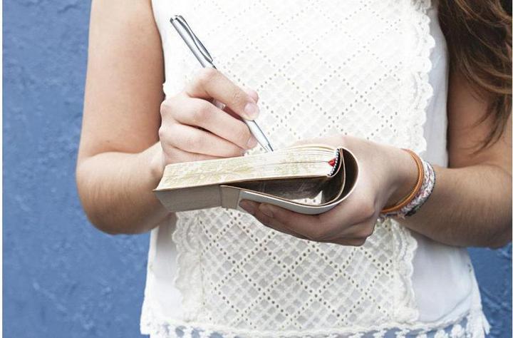 Actual product image Sigel Paperblanks Flexis Notebook Ultra (18 x 23 cm, Lined, Soft cover)
