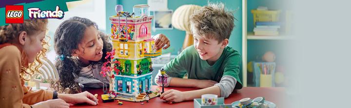 Produktbild LEGO Heartlake City Gemeinschaftszentrum (41748, LEGO Friends)