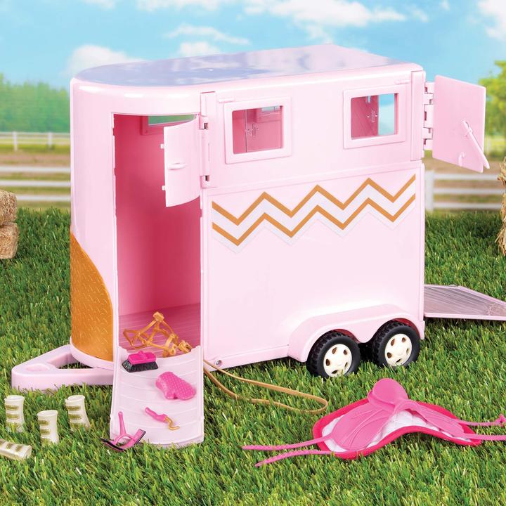 Actual product image Lori Horse trailer