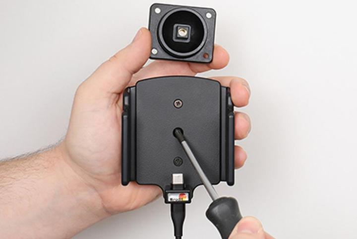 Produktbild Brodit einstellbarer Halter (seitlich) Aktiv USB, 12V, für APPLE iPhone 15, inkl. USB-Ladegerät, fü