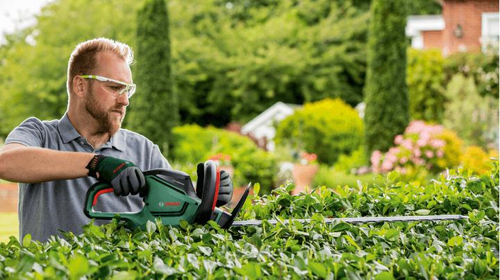 Actual product image Bosch Home & Garden UniversalHedgeCut 60 Electric Hedge Trimmer (Electric hedge trimmer)