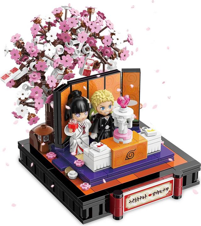 Actual product image Qman Diorama wedding of Naruto and Hinata