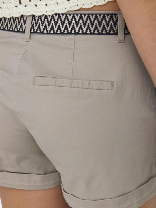 Actual product image Only ONLBIANA Mittlere Taille Normal geschnitten Chino Shorts Chino Shorts (34)