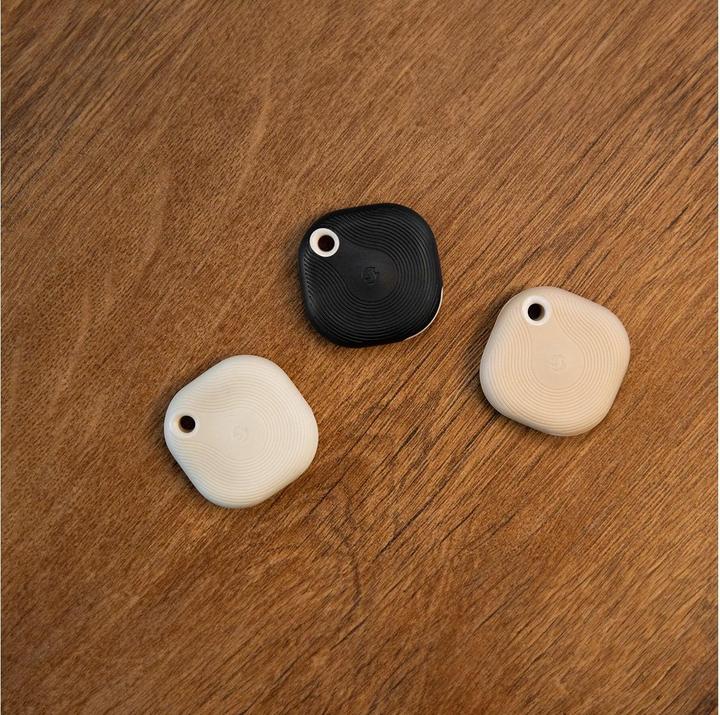 Actual product image Shelly Blu Button Tough 1 Black