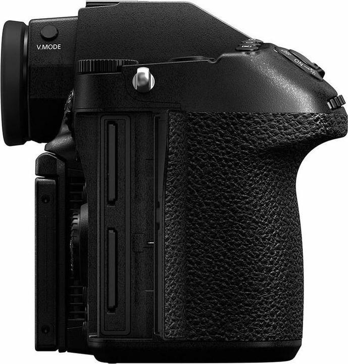 Actual product image Panasonic Lumix S1 H (24.20 Mpx, Full frame)