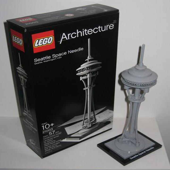 Actual product image LEGO Seattle Space Needle (21003, LEGO Architecture)