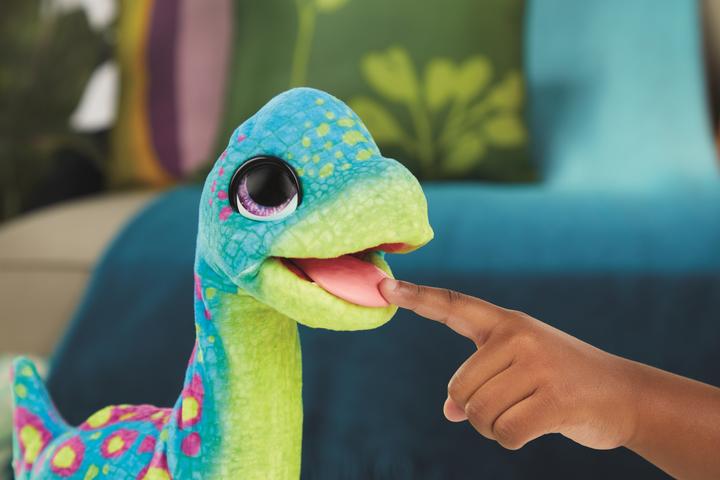 Actual product image FurReal Snackin’ Sam the Bronto (33 cm)