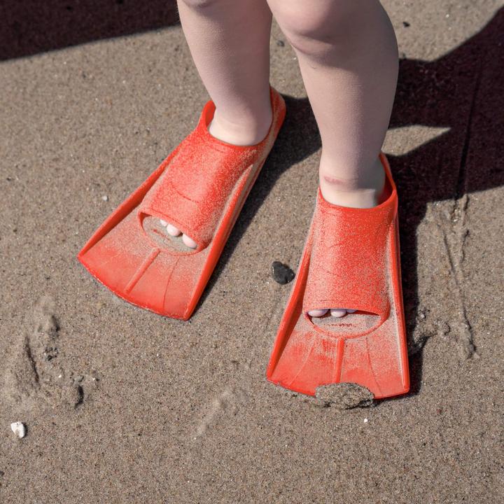Actual product image Filibabba Swim fins size 24-26 - Warm Red