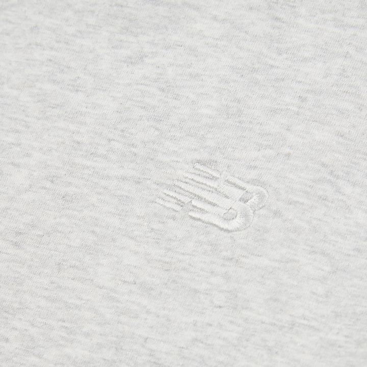 Produktbild New Balance B Jersey Small Logo Tee (15, 16)