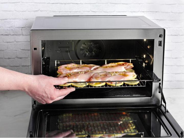 Actual product image Panasonic NN-CS89LB (31 l)