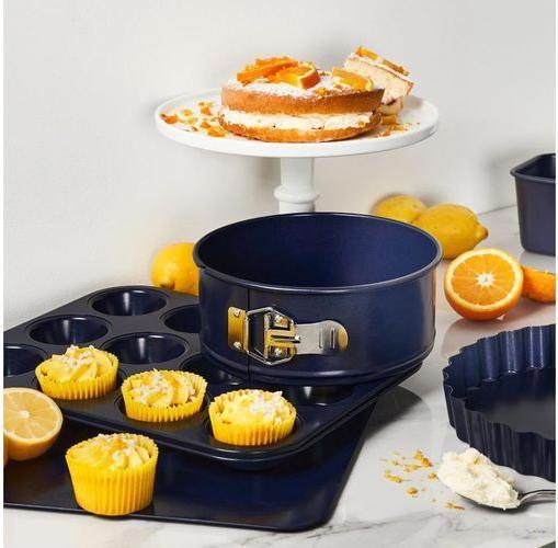 Actual product image Zyliss Baking tin (23 cm)