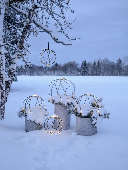 Produktbild Star Trading Gartenlicht Decoration Sphere, 88 LEDs, Ø 40 cm, Schwarz (IP44)