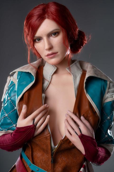 Image du produit Game Lady Poupée en silicone Triss 168 cm - The Witcher