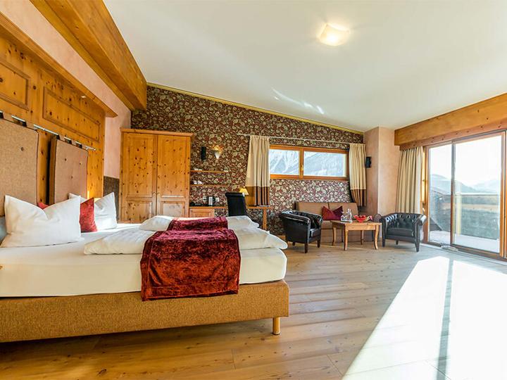 Actual product image Smartbox Luxury holiday in the Tyrolean mountains with 2 nights including wellness (2 pers.)