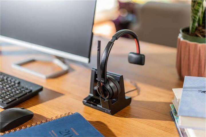 Actual product image Poly SAVI 8210 D2 SEHS EU (Wireless, USB-C)