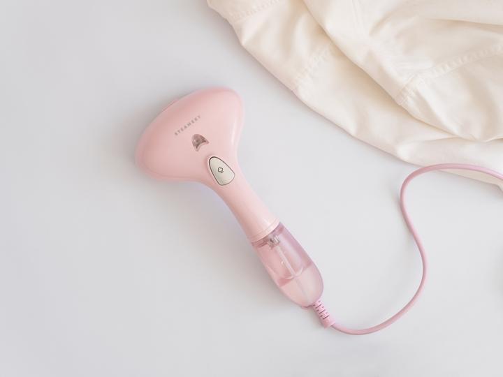 Actual product image Steamery Cirrus No.1 (Pink) (1500 W)