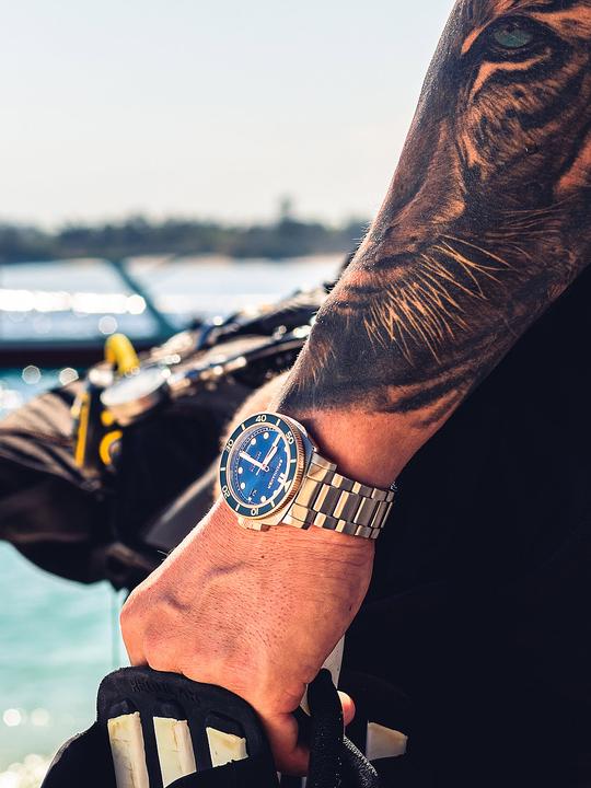 Actual product image Spinnaker SP-5088-55 Hull Diver Automatic 42mm 30ATM (42 mm)