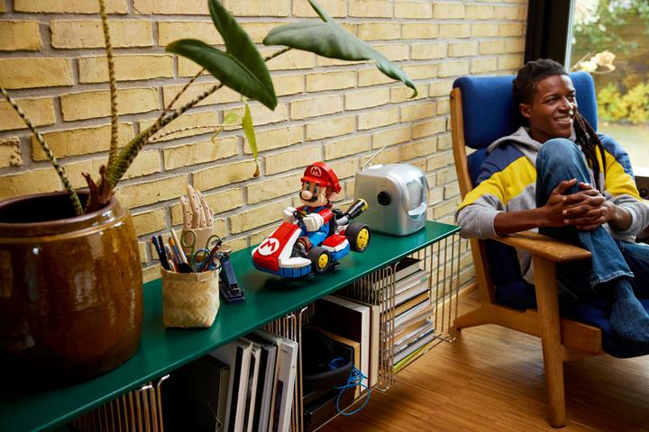 Immagine prodotto LEGO Mario & Standard-Kart (72037, LEGO Super Mario, Set LEGO rari)
