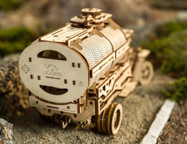 Actual product image Ugears Tank truck