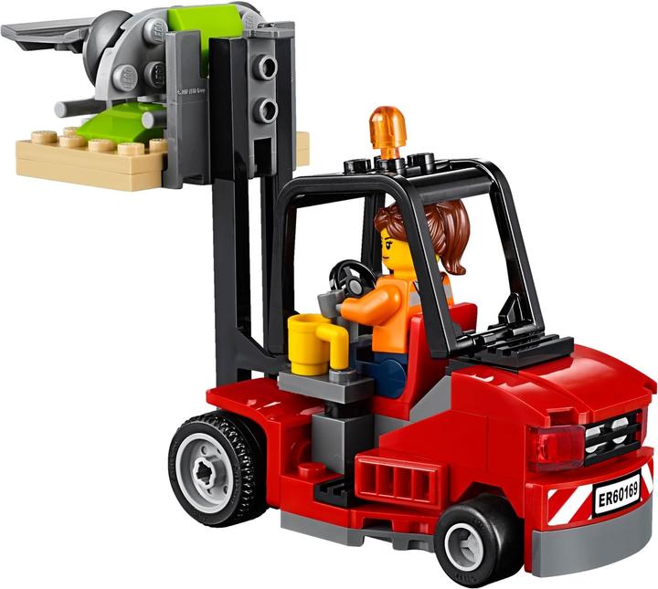 Produktbild LEGO Frachtterminal (60169, LEGO City)