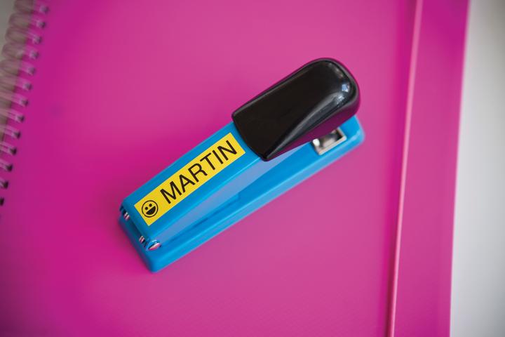 Actual product image Brother Tze-641 (1.80 cm, Yellow, Black)