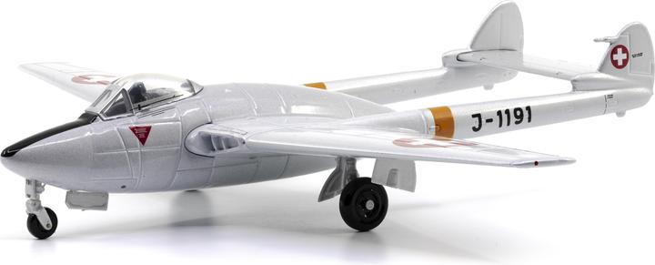 Actual product image Ace Vampire D.H. 100 Mk.6 J-1191 pointed nose