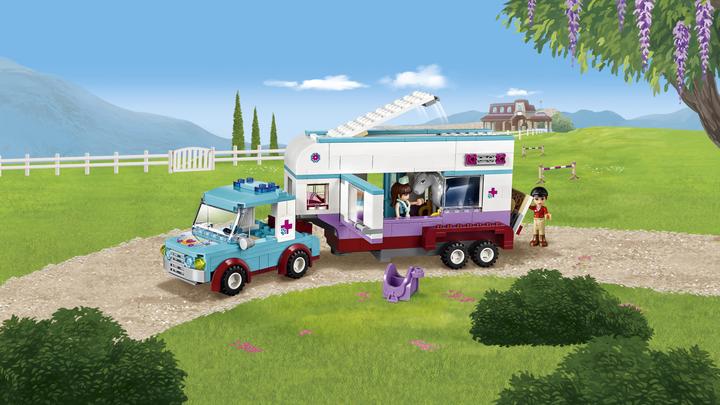 Immagine prodotto LEGO Amici rimorchio per cavalli e veterinario (41125, LEGO Friends)