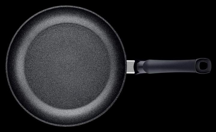 Actual product image Fissler adamant classic pan Ø 28cm (28 cm, Frying pan, Aluminium)