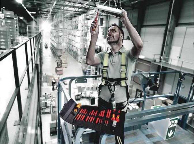Produktbild Wera Kraftform Kompakt VDE 17 extra slim 1 (Pozidriv-Kreuzschlitz (PZ), Phillipps-Kreuzschlitz (PH), Torx (TX))