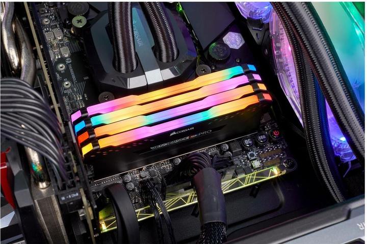 Produktbild Corsair Vengeance RGB Pro (4 x 8GB, 3600 MHz, DDR4-RAM, DIMM)