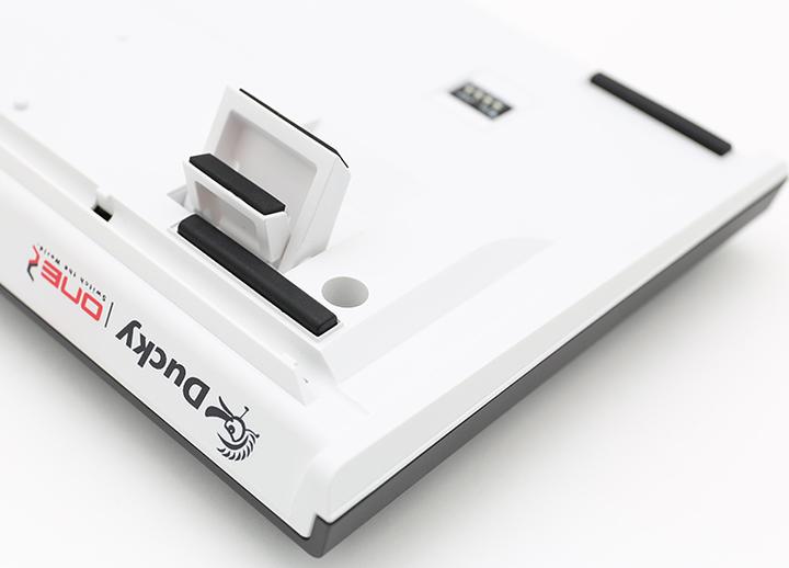 Produktbild Ducky One 2 (DE, Kabelgebunden)