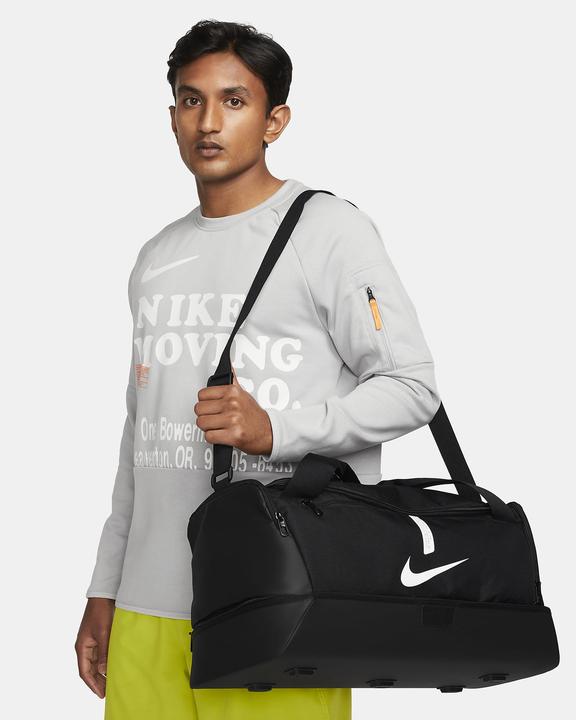 Immagine prodotto Nike Squadra dell'Accademia (37 l)