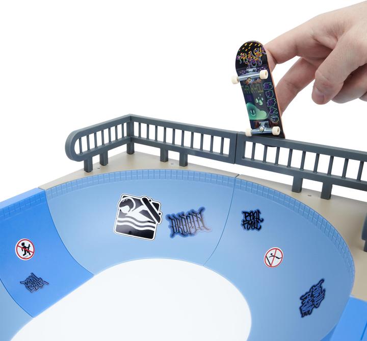 Actual product image Spin Master Tech Deck - Mega Bowl (X-Connect Ramp)