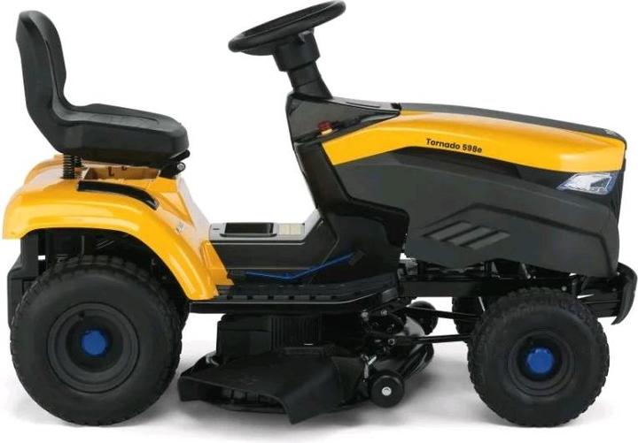 Actual product image Stiga Tornado 598e AkkuRasentraktor48 V 40 Ah (Rechargeable battery operated)