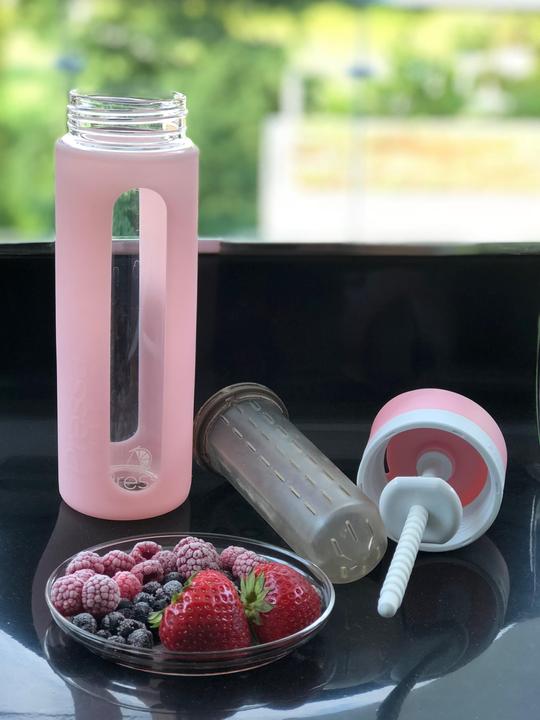 Actual product image Pressa Bottle Glass silicone case (0.71 l)