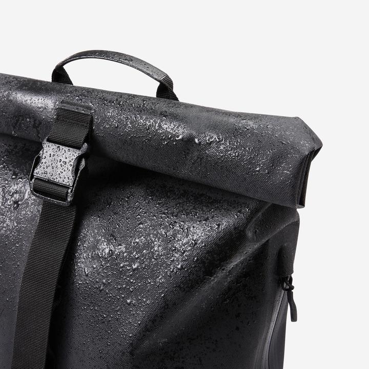 Immagine prodotto Btwin Speed 900 Backpack - Black (25 l)