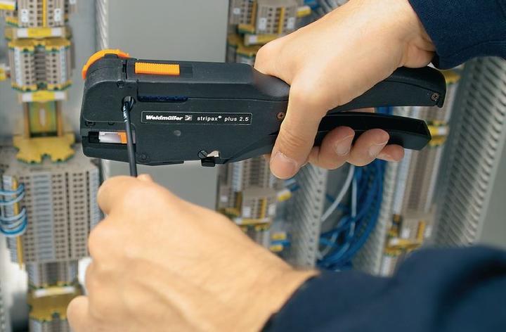 Actual product image Weidmüller Crimping Pliers Chained Wire Endh (210 mm)