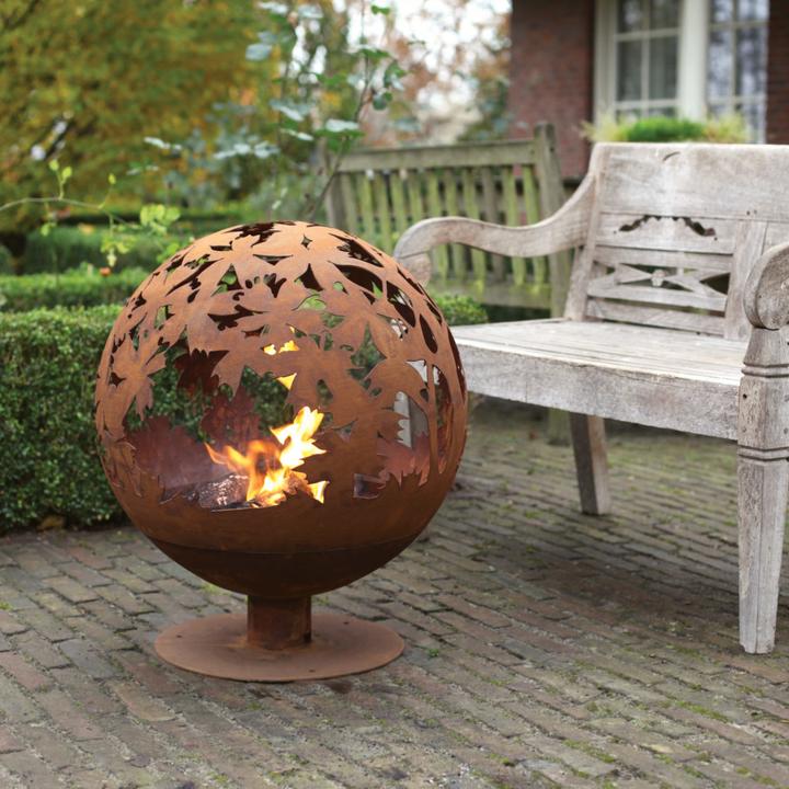 Produktbild Esschert Design Feuerschale Ball Blätter, Ø 55.8 cm, Rost (58 cm)