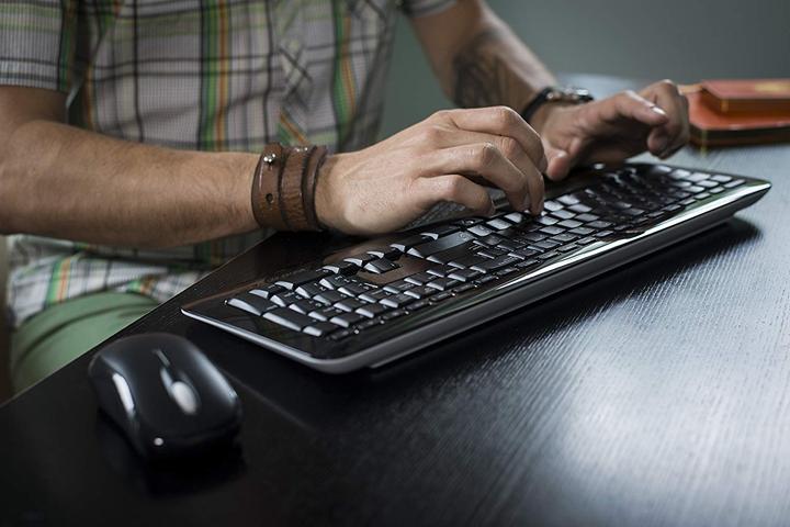 Immagine prodotto Microsoft Desktop 850 (DE, Senza fili)
