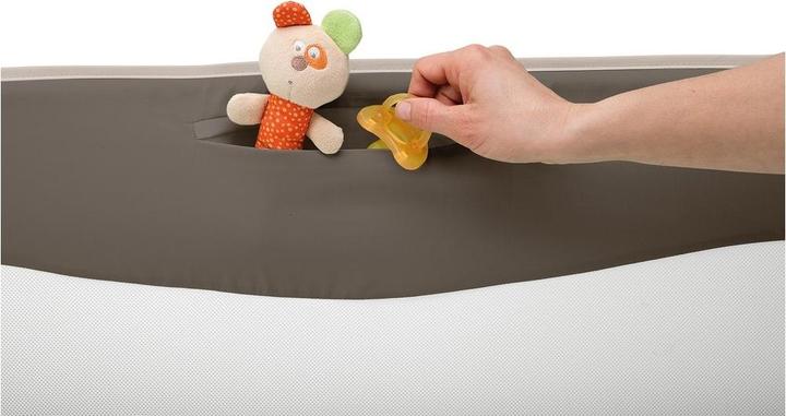 Actual product image Chicco bed barrier (135 cm)