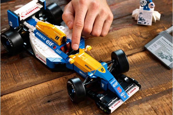 Actual product image LEGO Williams Racing FW14B mit Nigel Mansell (10353, LEGO Icons)