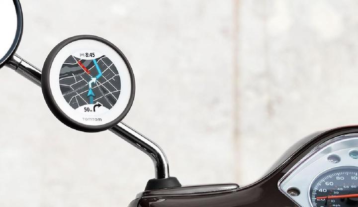 Produktbild TomTom Vio (2.40")