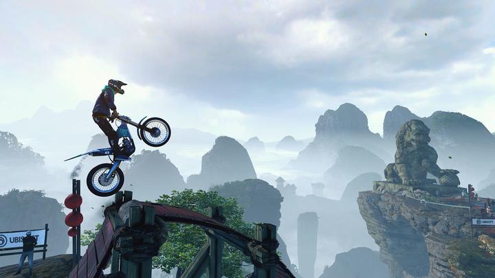 Actual product image Microsoft Trials Rising Gold Edition (Xbox One X, Xbox Series X, Xbox One S, Xbox Series S)