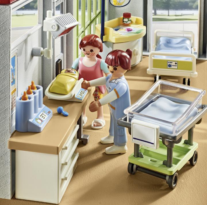 Actual product image Playmobil Maternity ward (71616, Playmobil Action Heroes)